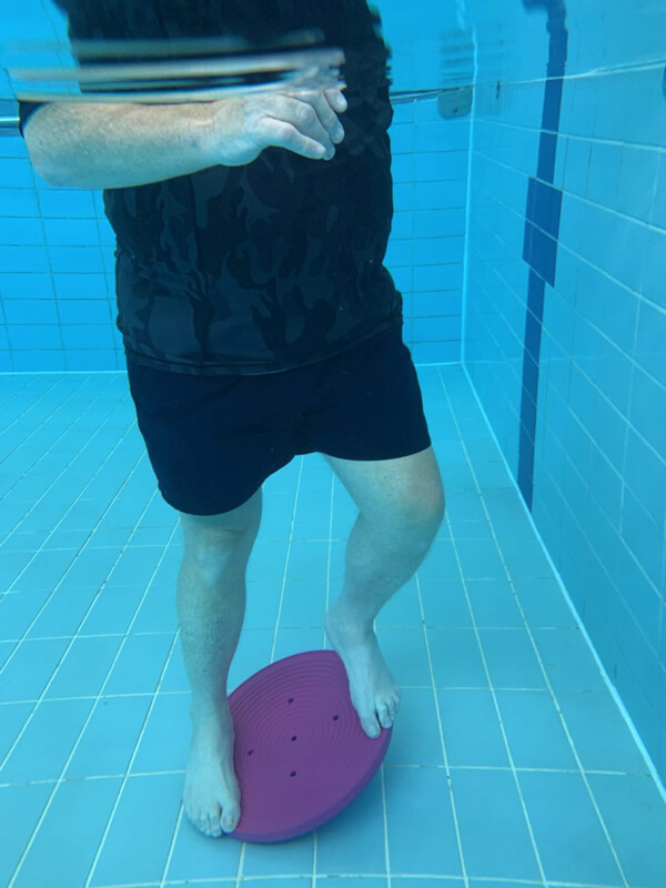 Example of hydrotherapy / aquatic physiotherapy with a client